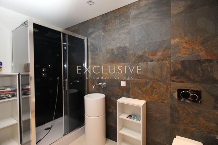 Image No.18-Villa de 5 chambres à vendre à Portimao