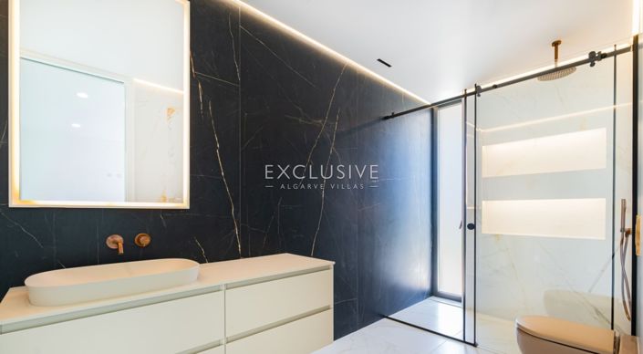 Image No.16-Villa de 4 chambres à vendre à Albufeira