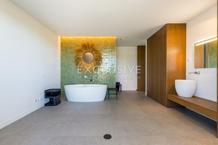 Image No.21-Villa de 4 chambres à vendre à Lagoa