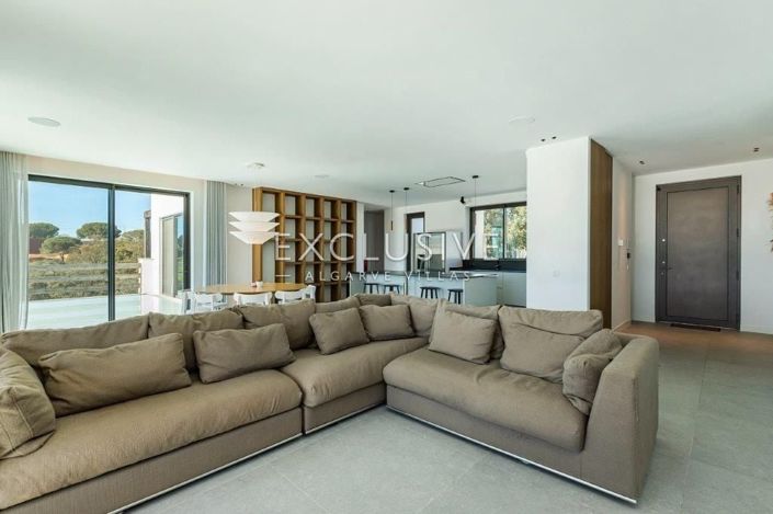 Image No.4-Villa de 4 chambres à vendre à Lagoa