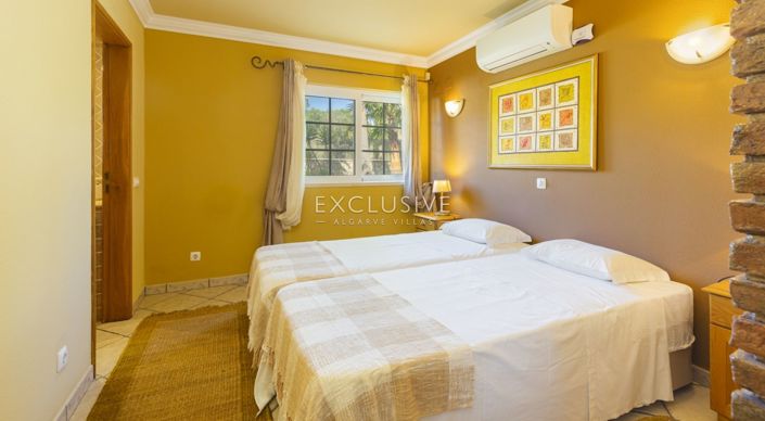 Image No.12-Villa de 4 chambres à vendre à Lagoa