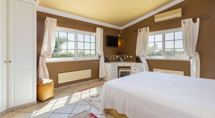 Image No.16-Villa de 4 chambres à vendre à Lagoa