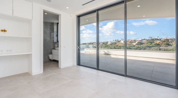 Image No.14-Villa de 4 chambres à vendre à Lagos