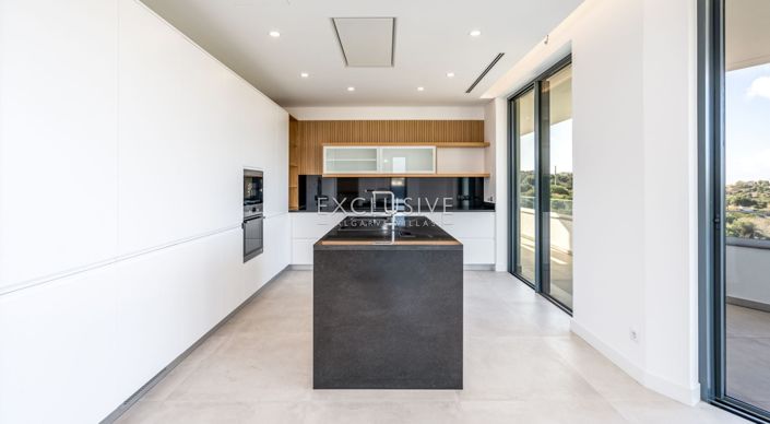 Image No.7-Villa de 4 chambres à vendre à Lagos