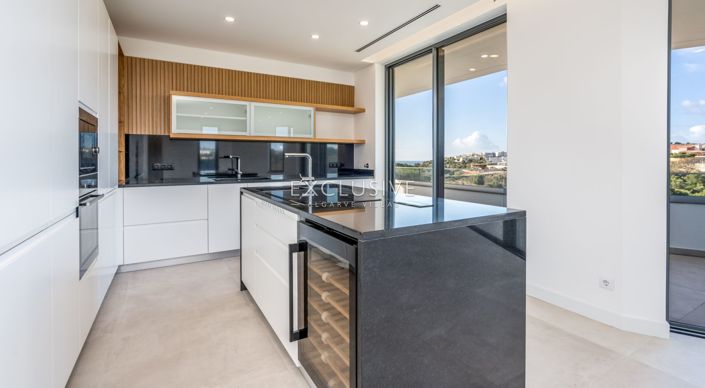 Image No.8-Villa de 4 chambres à vendre à Lagos