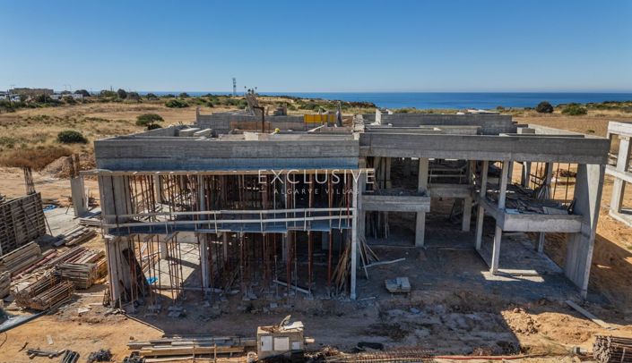 Image No.5-Villa de 4 chambres à vendre à Lagos