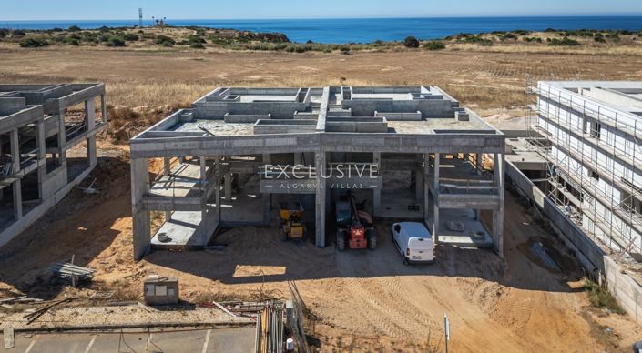 Image No.4-Villa de 4 chambres à vendre à Lagos