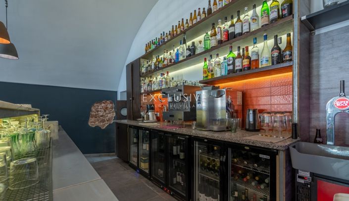 Image No.4-4 Bed Villa for sale