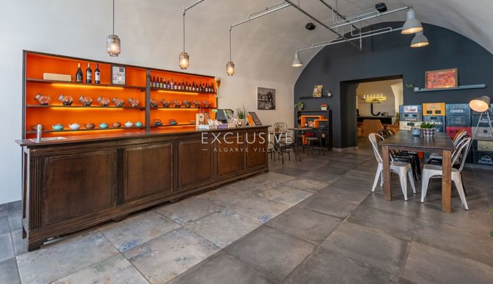 Image No.6-4 Bed Villa for sale