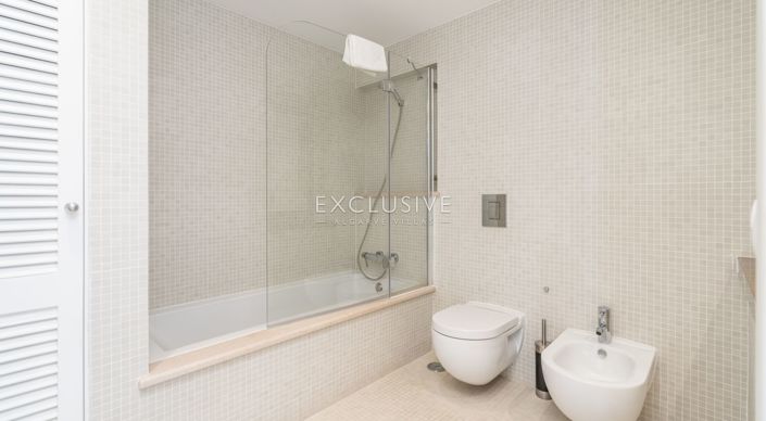 Image No.16-6 Bed Villa for sale