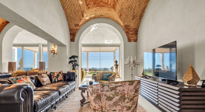 Image No.20-Villa de 8 chambres à vendre à Lagos