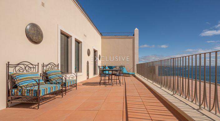 Image No.23-Villa de 8 chambres à vendre à Lagos