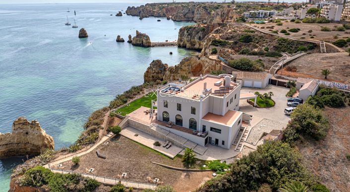 Image No.4-Villa de 8 chambres à vendre à Lagos