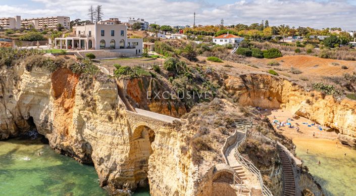 Image No.5-Villa de 8 chambres à vendre à Lagos