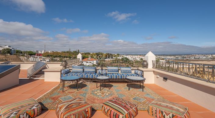 Image No.56-Villa de 8 chambres à vendre à Lagos