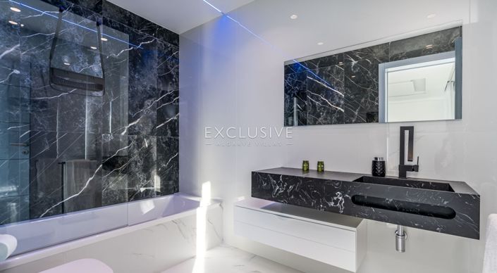 Image No.20-Villa de 5 chambres à vendre à Lagoa