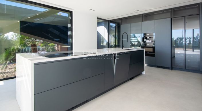 Image No.18-Villa de 4 chambres à vendre à Lagoa