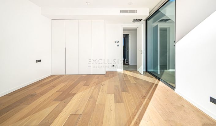 Image No.22-Villa de 4 chambres à vendre à Lagoa