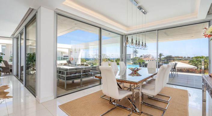 Image No.4-Villa de 3 chambres à vendre à Lagos