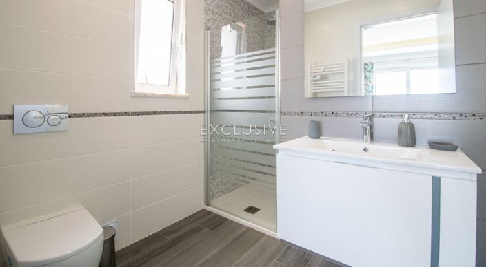 Image No.26-Villa de 4 chambres à vendre à Lagoa