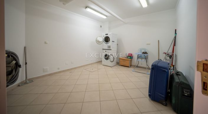 Image No.31-Villa de 4 chambres à vendre à Portimao