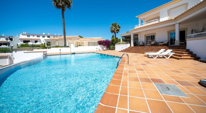 Image No.8-Villa de 4 chambres à vendre à Portimao