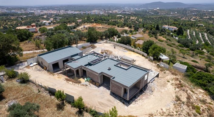 Image No.11-3 Bed Villa for sale