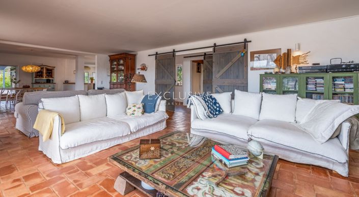 Image No.3-5 Bed Villa for sale