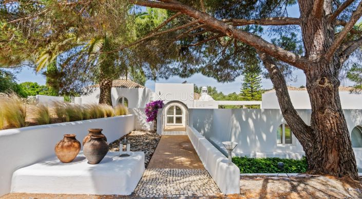 Image No.2-Villa de 6 chambres à vendre à Lagos