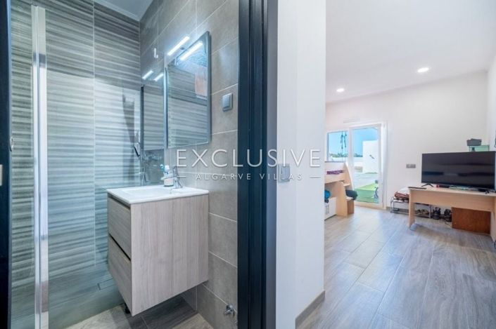 Image No.18-Villa de 4 chambres à vendre à Portimao