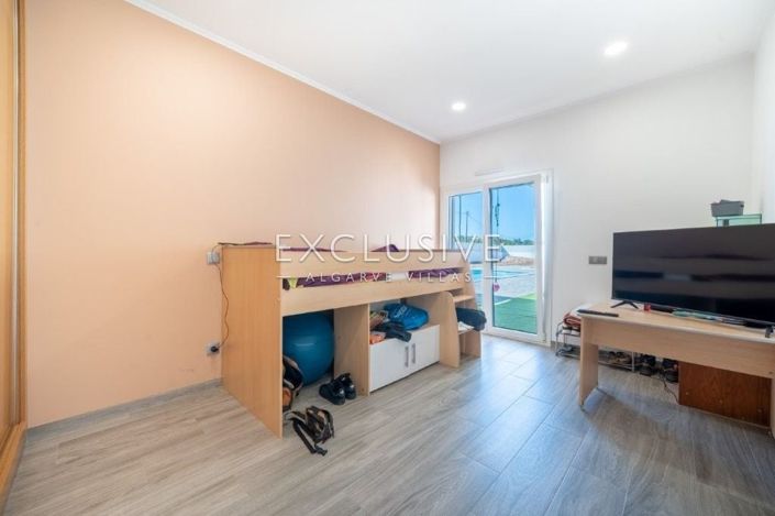 Image No.19-Villa de 4 chambres à vendre à Portimao