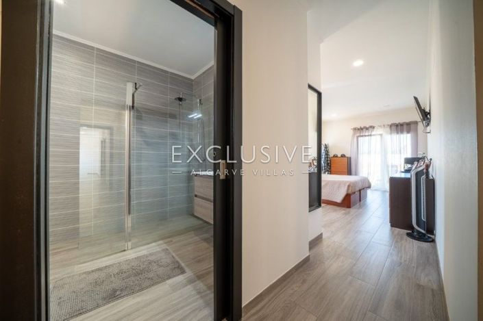 Image No.20-Villa de 4 chambres à vendre à Portimao