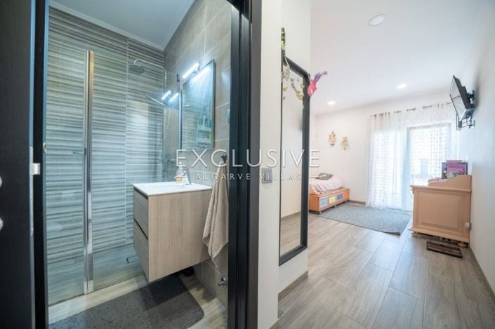 Image No.22-Villa de 4 chambres à vendre à Portimao