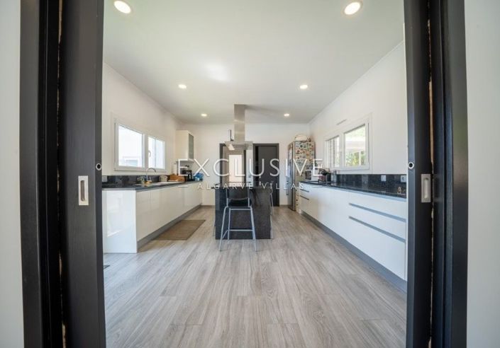 Image No.23-Villa de 4 chambres à vendre à Portimao