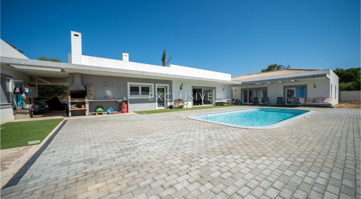 Image No.29-Villa de 4 chambres à vendre à Portimao