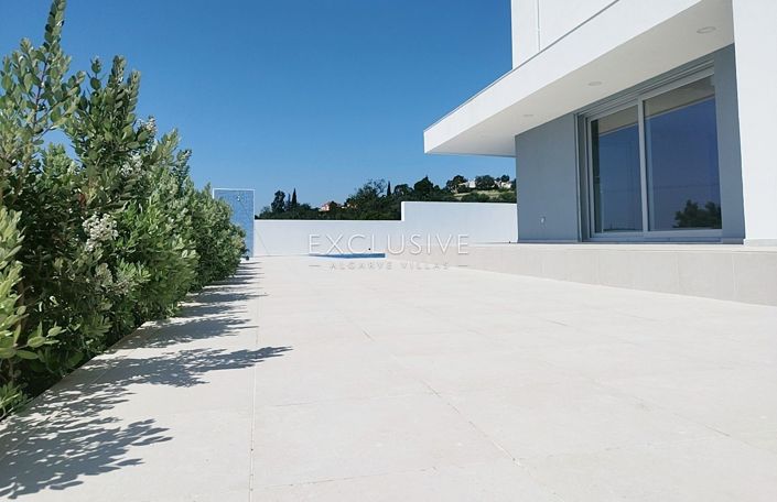 Image No.7-3 Bed Villa for sale