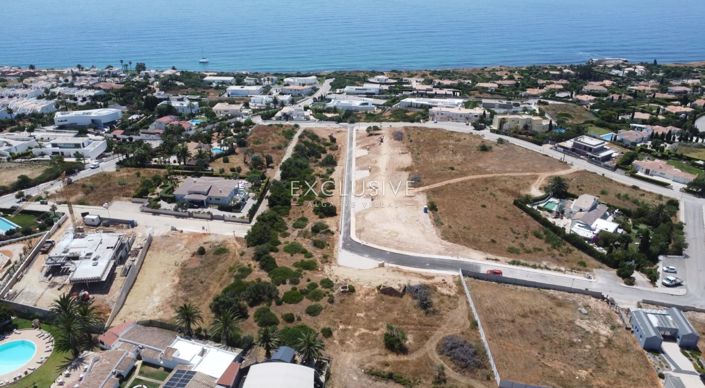 Image No.27-Terrain de 4 chambres à vendre à Luz