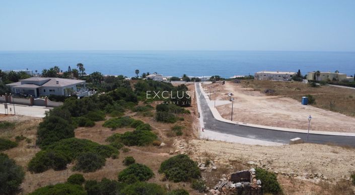 Image No.32-Terrain de 4 chambres à vendre à Luz