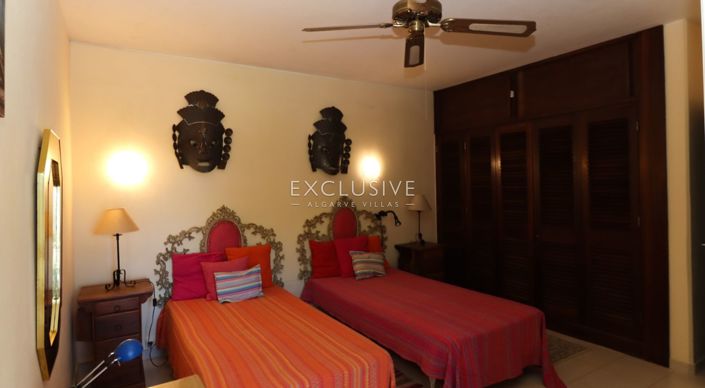 Image No.13-3 Bed Apartment for sale