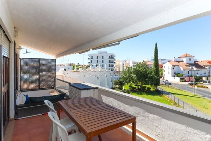 Image No.26-3 Bed Apartment for sale