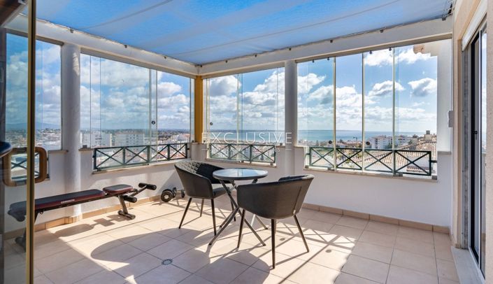 Image No.18-Appartement de 4 chambres à vendre à Lagos