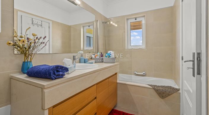 Image No.24-Appartement de 4 chambres à vendre à Lagos