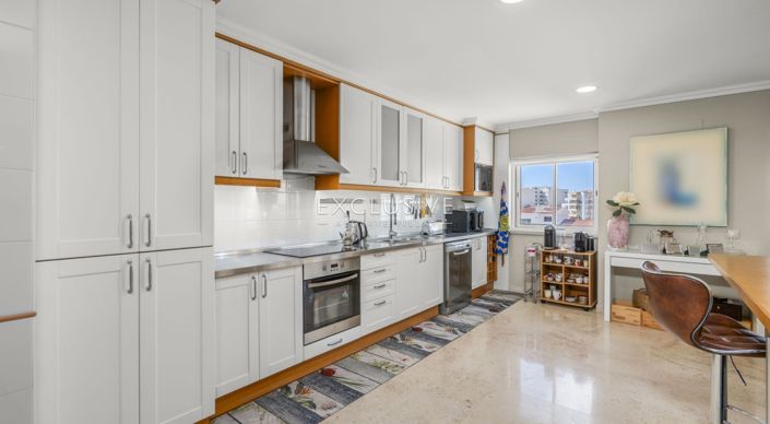 Image No.5-Appartement de 4 chambres à vendre à Lagos