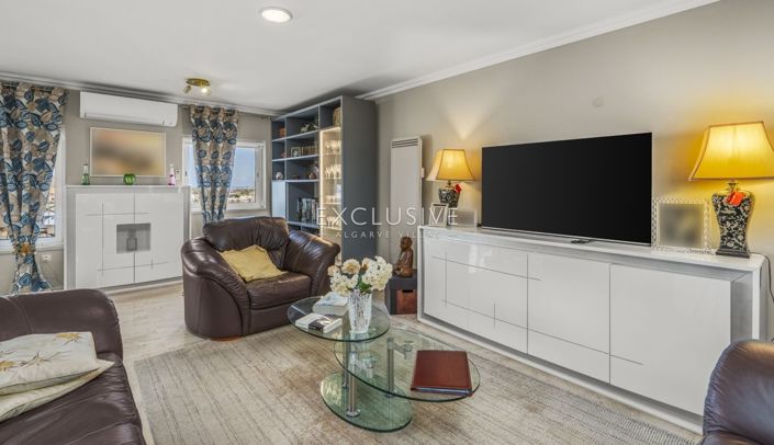 Image No.8-Appartement de 4 chambres à vendre à Lagos