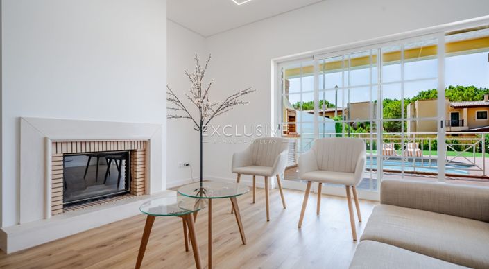 Image No.18-2 Bed Villa for sale