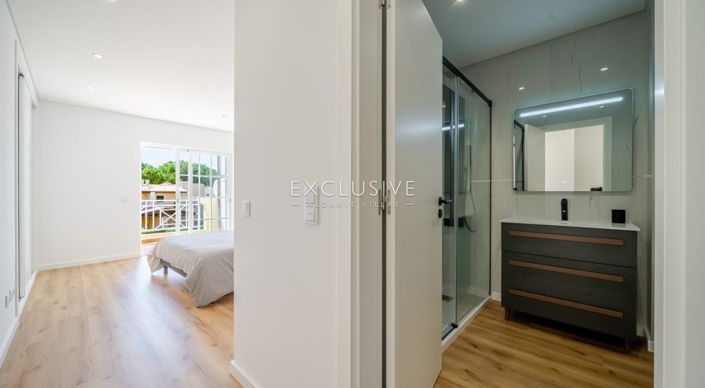 Image No.43-2 Bed Villa for sale