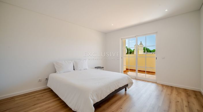 Image No.5-2 Bed Villa for sale