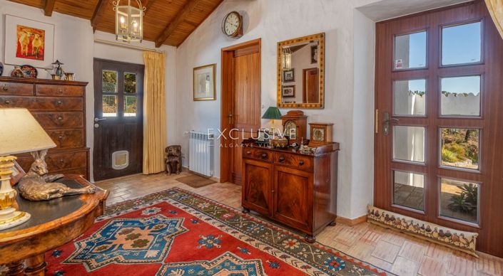 Image No.12-6 Bed Villa for sale