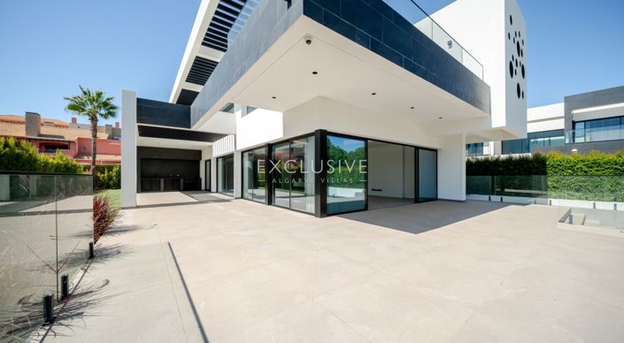 Image No.22-Villa de 4 chambres à vendre à Loule