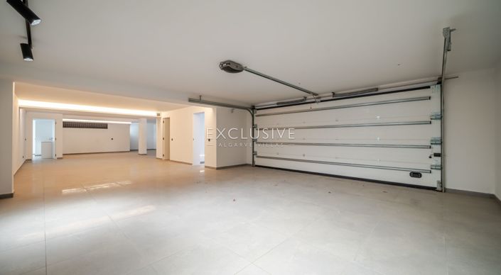 Image No.26-Villa de 4 chambres à vendre à Loule